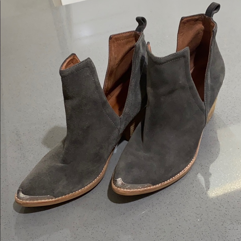 Jeffrey Campbell Cromwell Bootie